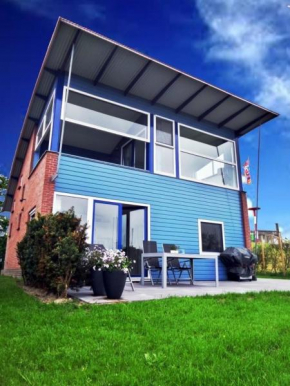Ferienhaus Jasmijn mit Garten und Terrasse